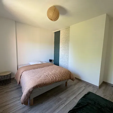 La Petite Citadine Proche Futuroscope Hébergement de vacances *